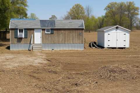 614 E Church St, Kenton, TN 38233