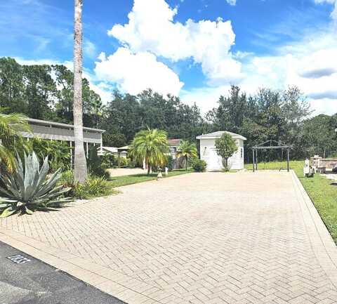 2833 St George Dr, Davenport, FL 33837
