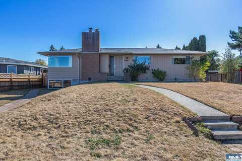 124 Fogarty Ave, Port Angeles, WA 98362