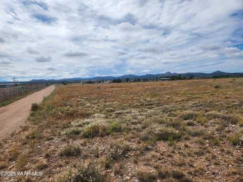 0 Sunhawk Road, Paulden, AZ 86334