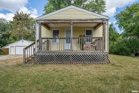 507 E EMBERT Place, Peoria, IL 61603