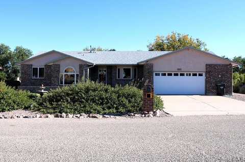 528 W Golfview Dr, Pueblo West, CO 81007