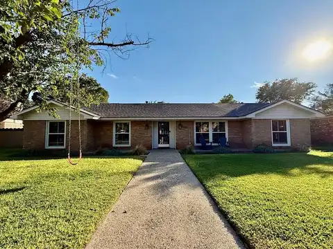 3207 Marmon Dr, Midland, TX 79705