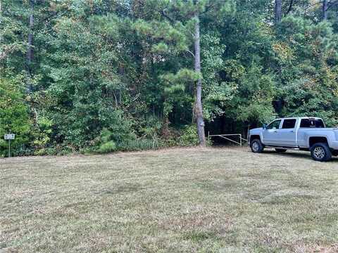 Freeman Rd, Phenix City, AL 36879
