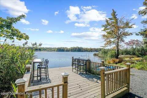 6085 Boardwalk Drive, Tobyhanna, PA 18466