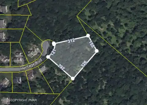 16 Heritage Boulevard, Stroudsburg, PA 18360