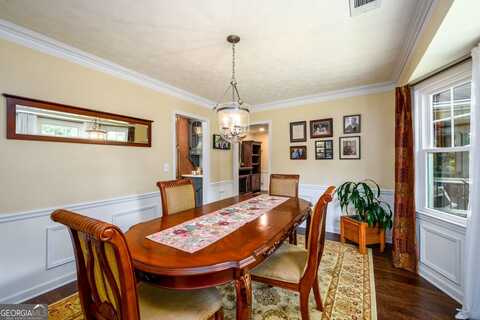 926 Pinbrook Drive, Lawrenceville, GA 30043
