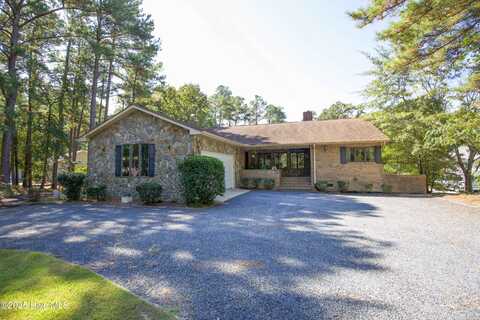 750 Mimosa Drive, Vass, NC 28394