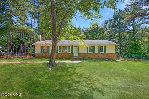760 W Philadelphia Avenue, Pinebluff, NC 28373