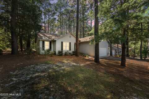 162 Northwood Drive, Southern Pines, NC 28387