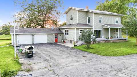 W4943 BRUSEWITZ Road, BLACK CREEK, WI 54106