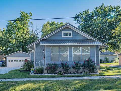 718 E Logan St., Moberly, MO 65270