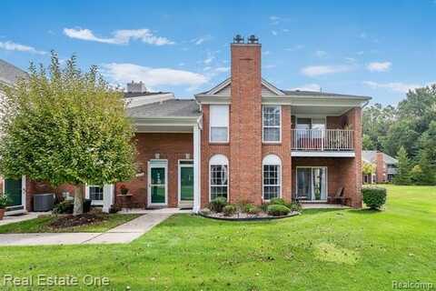 16726 Gemstone Drive, Macomb, MI 48042