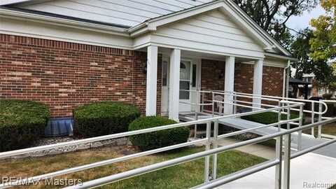 4641 Leisure Lane, Trenton, MI 48183