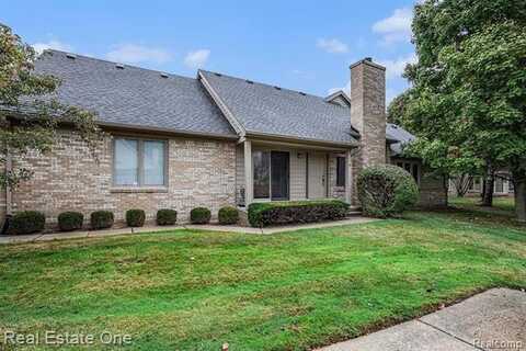 16724 Shale Court, Macomb, MI 48042