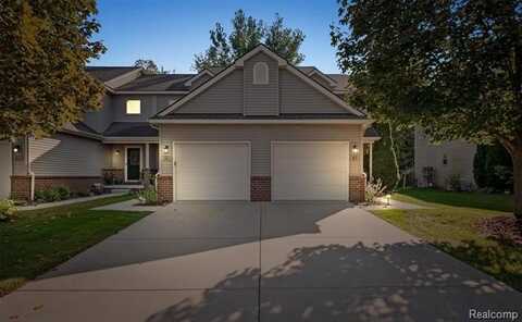 48 Millstone Drive, Waterford, MI 48328