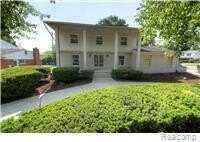 27925 Arlington Drive, Southfield, MI 48076