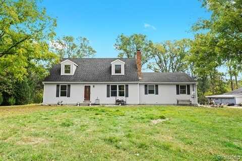 14155 Seymour Road, Linden, MI 48451