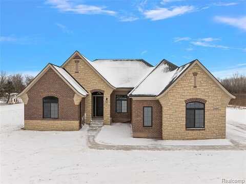1 Pinery Court, Orion, MI 48362