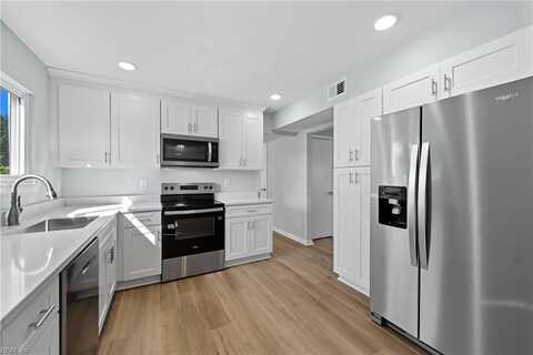 573 Old Post Road, Virginia Beach, VA 23452