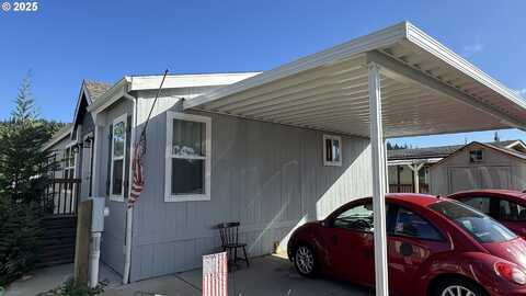 10701 SE HIGHWAY 212, Clackamas, OR 97015
