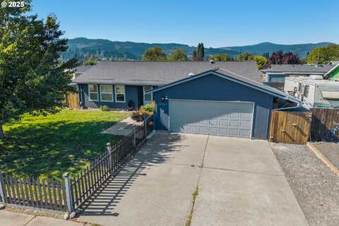3196 MIDWAY RD, Hood River, OR 97031