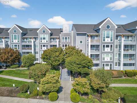 520 SE COLUMBIA RIVER DR, Vancouver, WA 98661