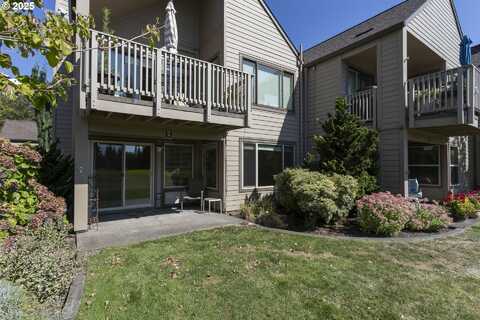 15719 SE 23RD ST, Vancouver, WA 98683