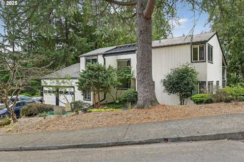 19451 WILDERNESS DR, West Linn, OR 97068