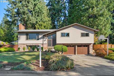 2883 SE SPRUCE ST, Hillsboro, OR 97123
