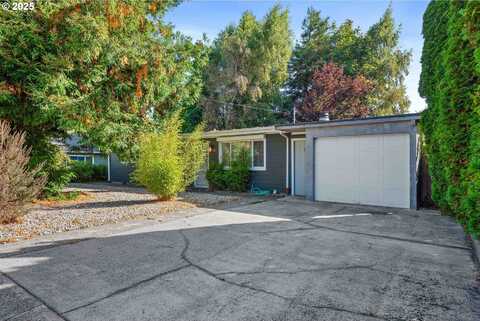 2730 33RD ST, Coos Bay, OR 97420