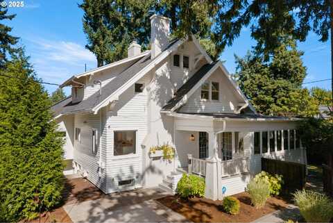 3287 NE BRYCE ST, Portland, OR 97212