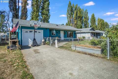 767 34TH AVE, Longview, WA 98632