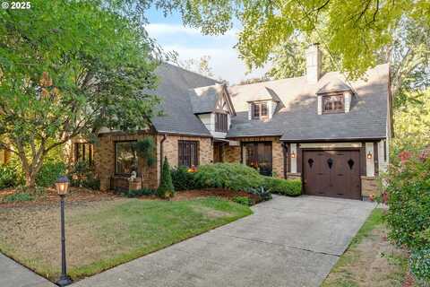 7441 SE 28TH AVE, Portland, OR 97202