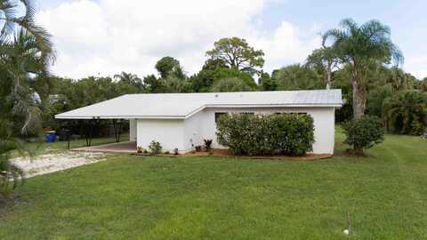 1849 NW Pine Tree Way, Stuart, FL 34994
