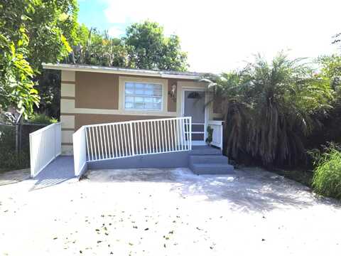4836 Carver Street, Lake Worth, FL 33463