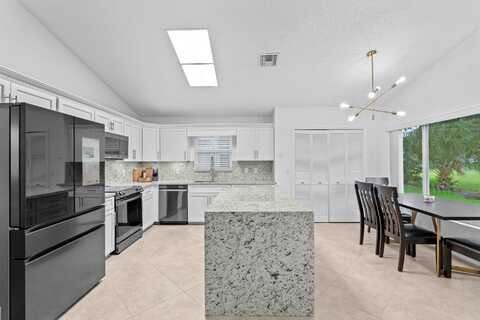 212 Trails End, Greenacres, FL 33413