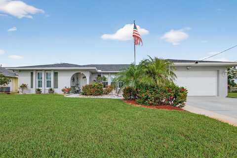 2477 SW Chestnut Lane, Port Saint Lucie, FL 34953