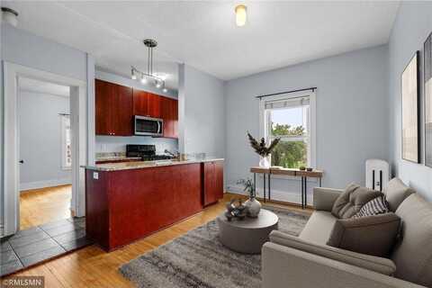 2881 Irving Avenue S, Minneapolis, MN 55408