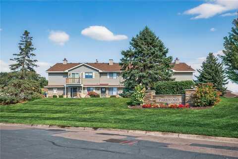 7533 Vinewood Court, Maple Grove, MN 55311