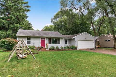 5910 Saint Albans Street N, Shoreview, MN 55126