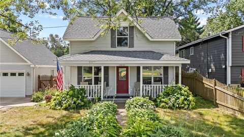 15033 65th Street N, Oak Park Heights, MN 55082
