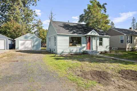 5516 N Elm St, Spokane, WA 99205