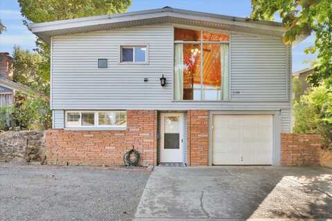 1104 E 29th Ave, Spokane, WA 99203