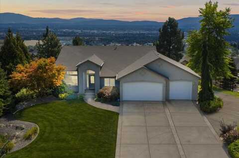 8816 E Woodland Park Dr, Spokane, WA 99217