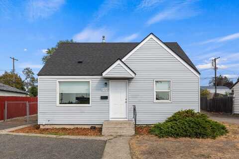 2524 W WELLESLEY Ave, Spokane, WA 99205