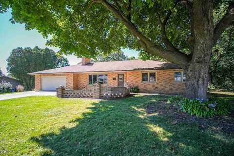 706 Woodland Drive, Sun Prairie, WI 53590
