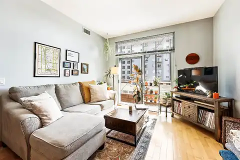 309 W Washington Avenue, Madison, WI 53703