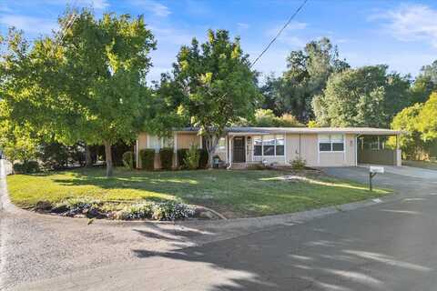 2854 Churn Court, Redding, CA 96002