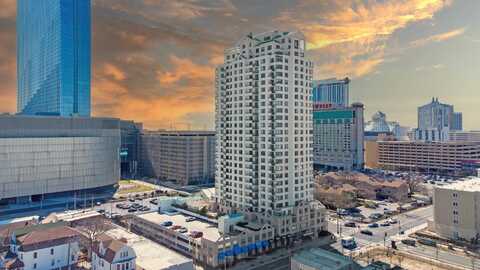 526 Pacific Ave, Atlantic City, NJ 08401